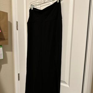 Black athleta side slit skirt